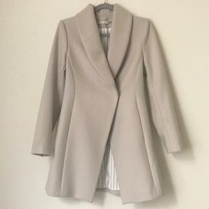 EUC Alice + Olivia virgin wool shawl collar coat S